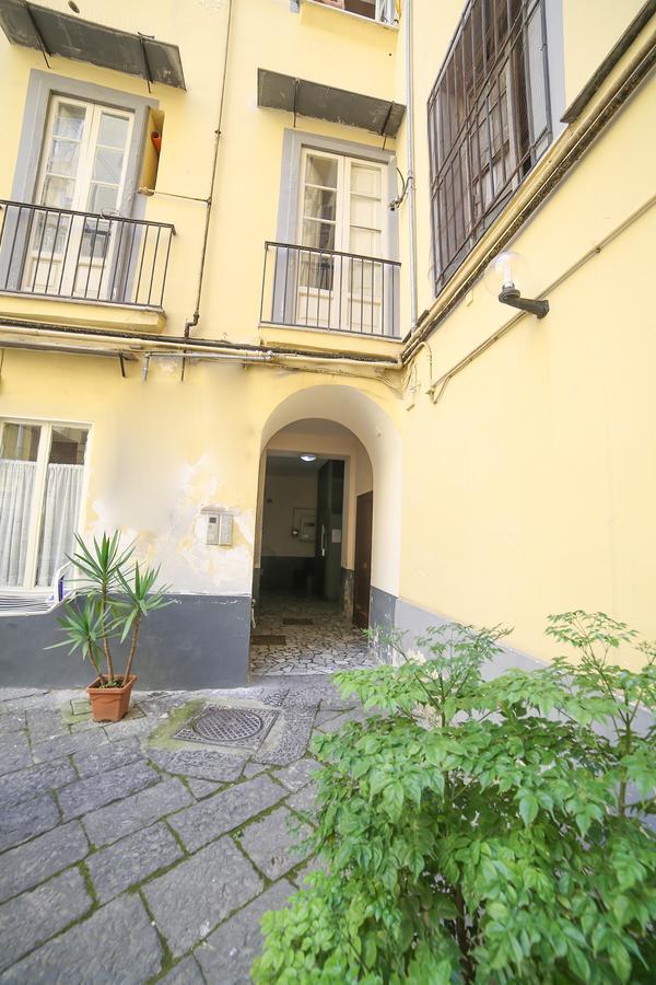 Casa Historical Center Bed & Breakfast เนเปิลส์ ภายนอก รูปภาพ