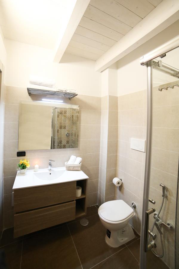 Casa Historical Center Bed & Breakfast เนเปิลส์ ภายนอก รูปภาพ